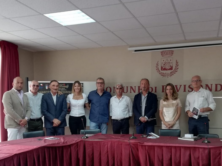 Conferenza Stampa Rivisondoli Guanto Femminile 2018